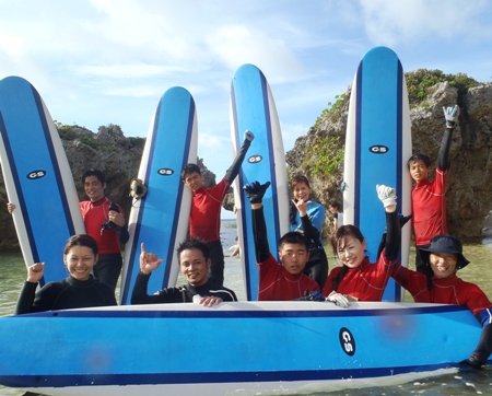 沖縄にあるサーフィンスクール・シーナサーフの今日の参加者