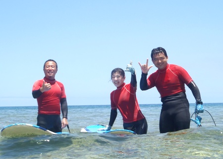 笑顔になれる沖縄サーフィン！シーナサーフに是非！